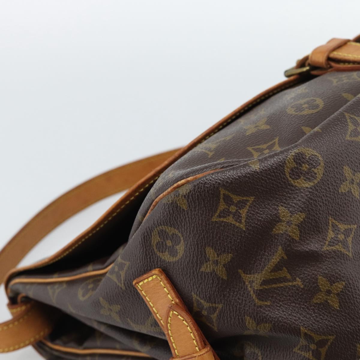 LOUIS VUITTON Monogram Saumur 35 Shoulder Bag M42254 LV Auth ka4885