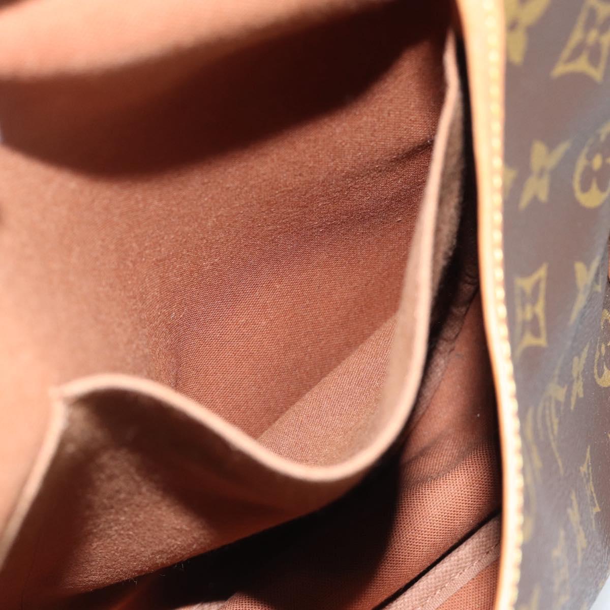 LOUIS VUITTON Monogram Saumur 35 Shoulder Bag M42254 LV Auth ka4885