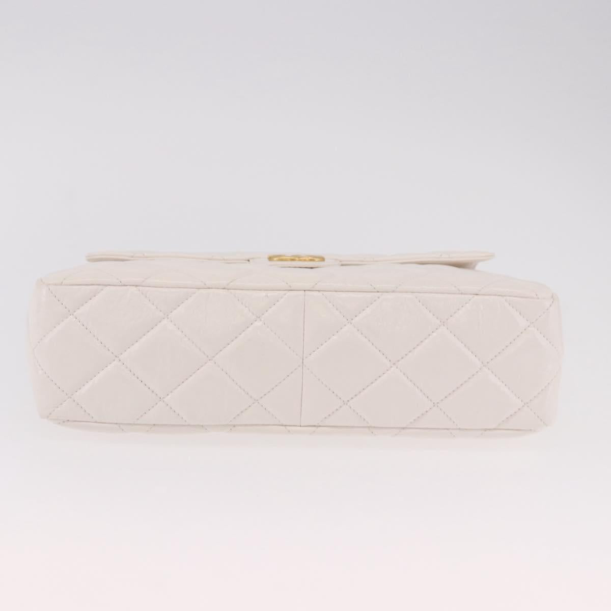 CHANEL Matelasse Chain Shoulder Bag Patent leather White Gold CC Auth ka4897SAM