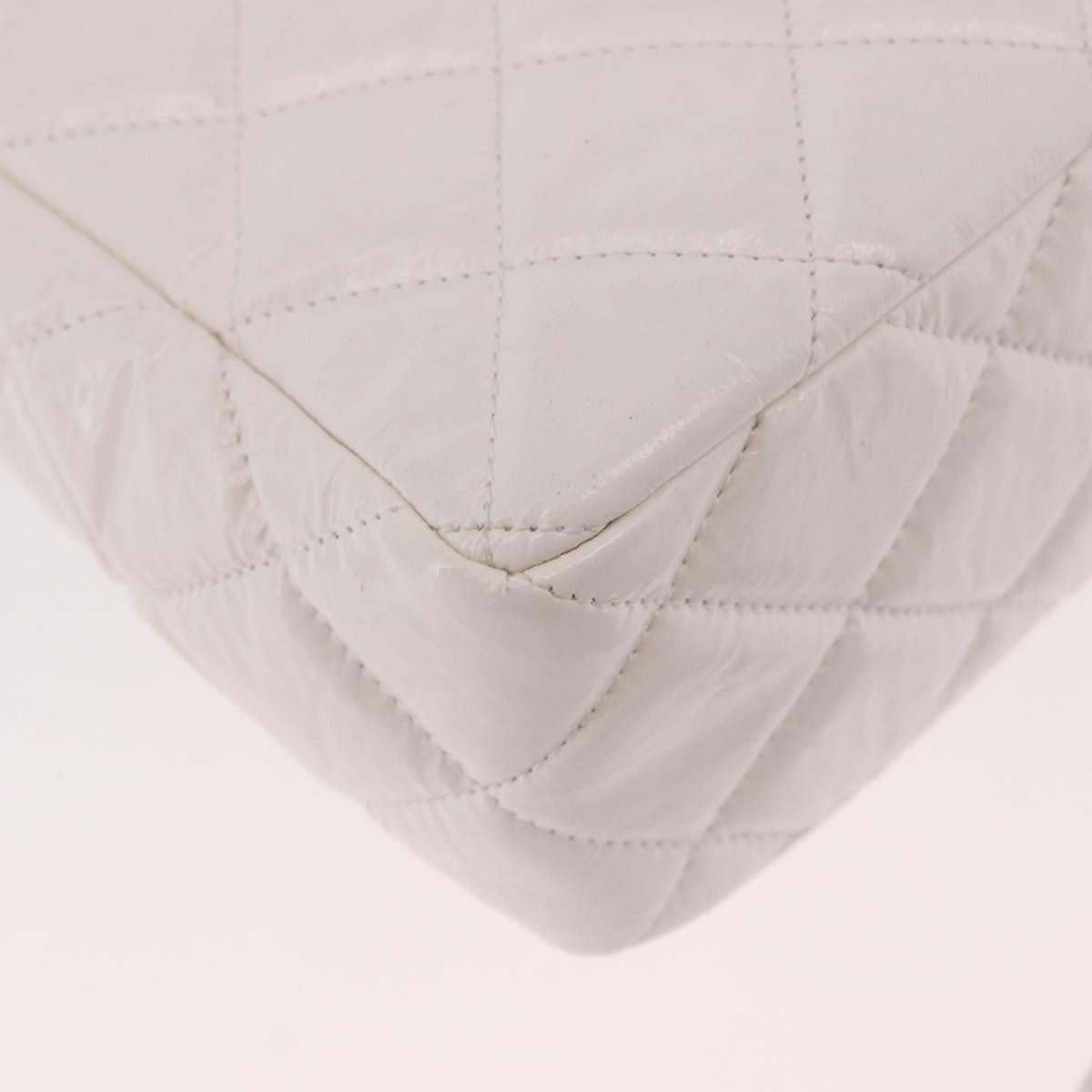 CHANEL Matelasse Chain Shoulder Bag Patent leather White Gold CC Auth ka4897SAM