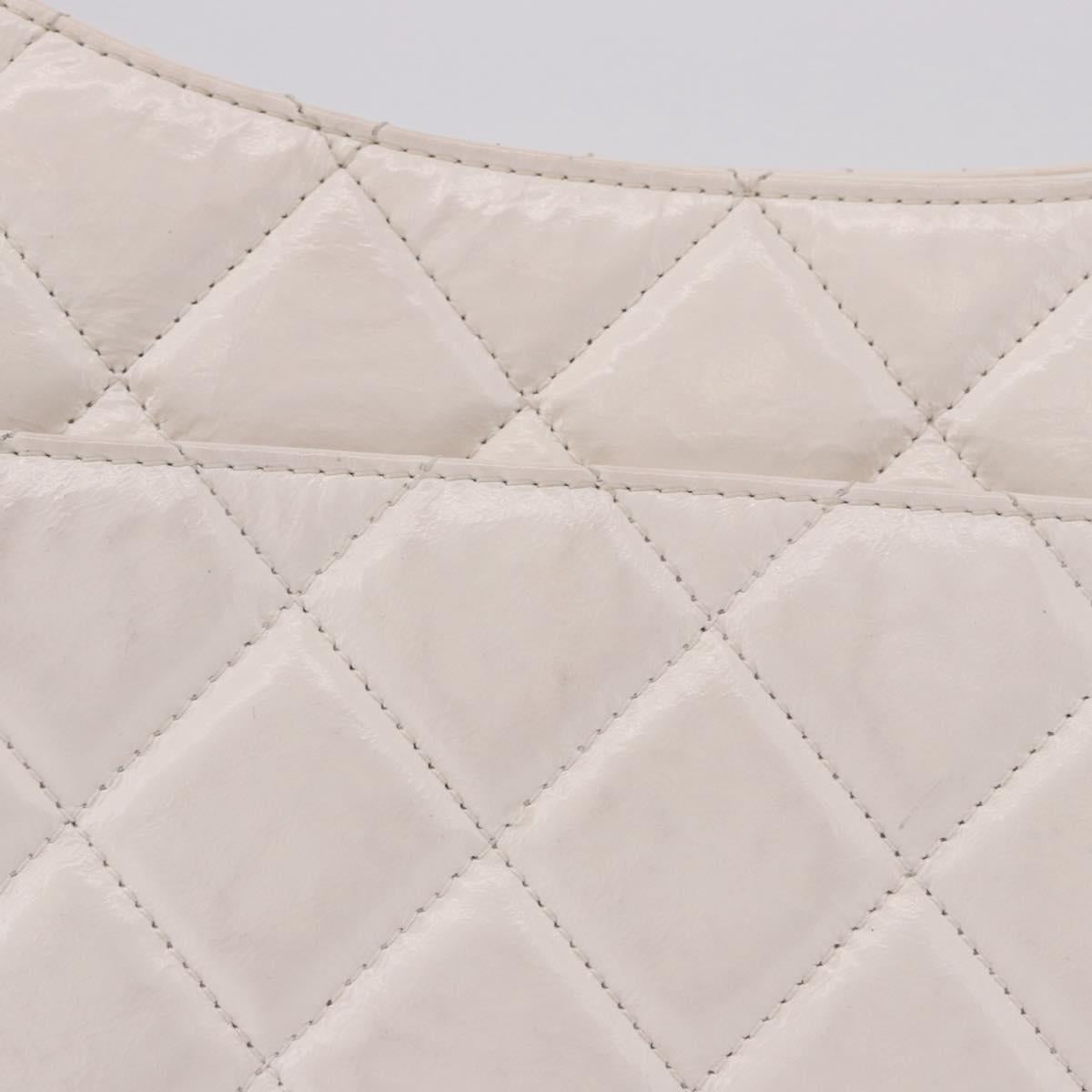 CHANEL Matelasse Chain Shoulder Bag Patent leather White Gold CC Auth ka4897SAM