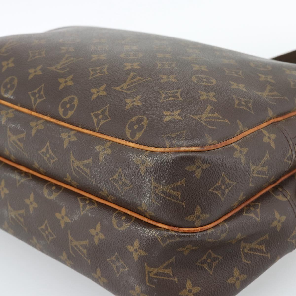 LOUIS VUITTON Monogram Reporter GM Shoulder Bag M45252 LV Auth ka4939