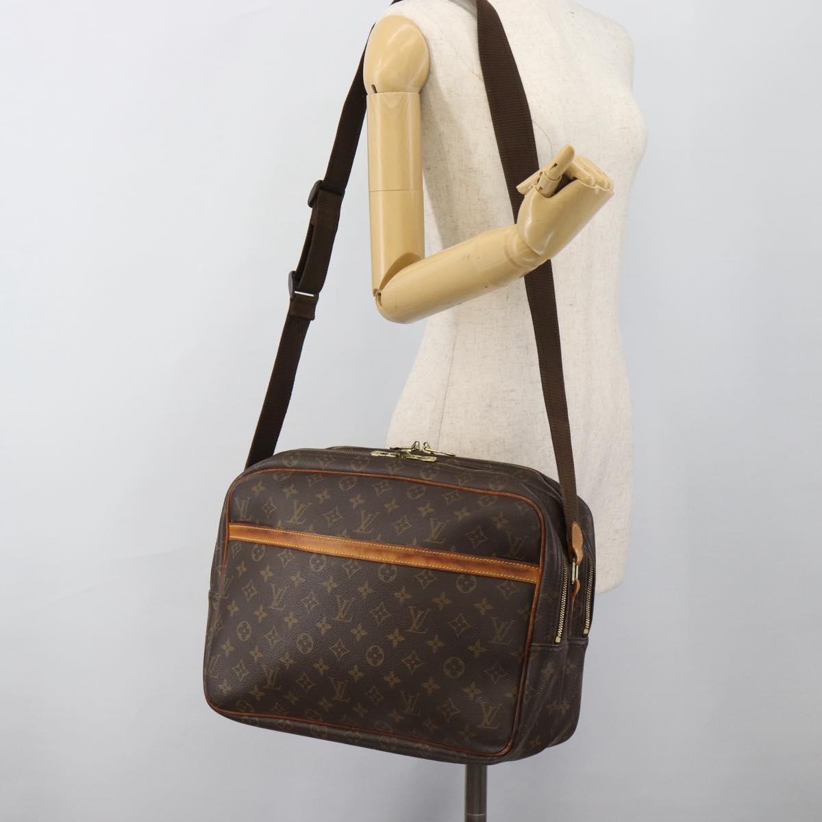 LOUIS VUITTON Monogram Reporter GM Shoulder Bag M45252 LV Auth ka4939