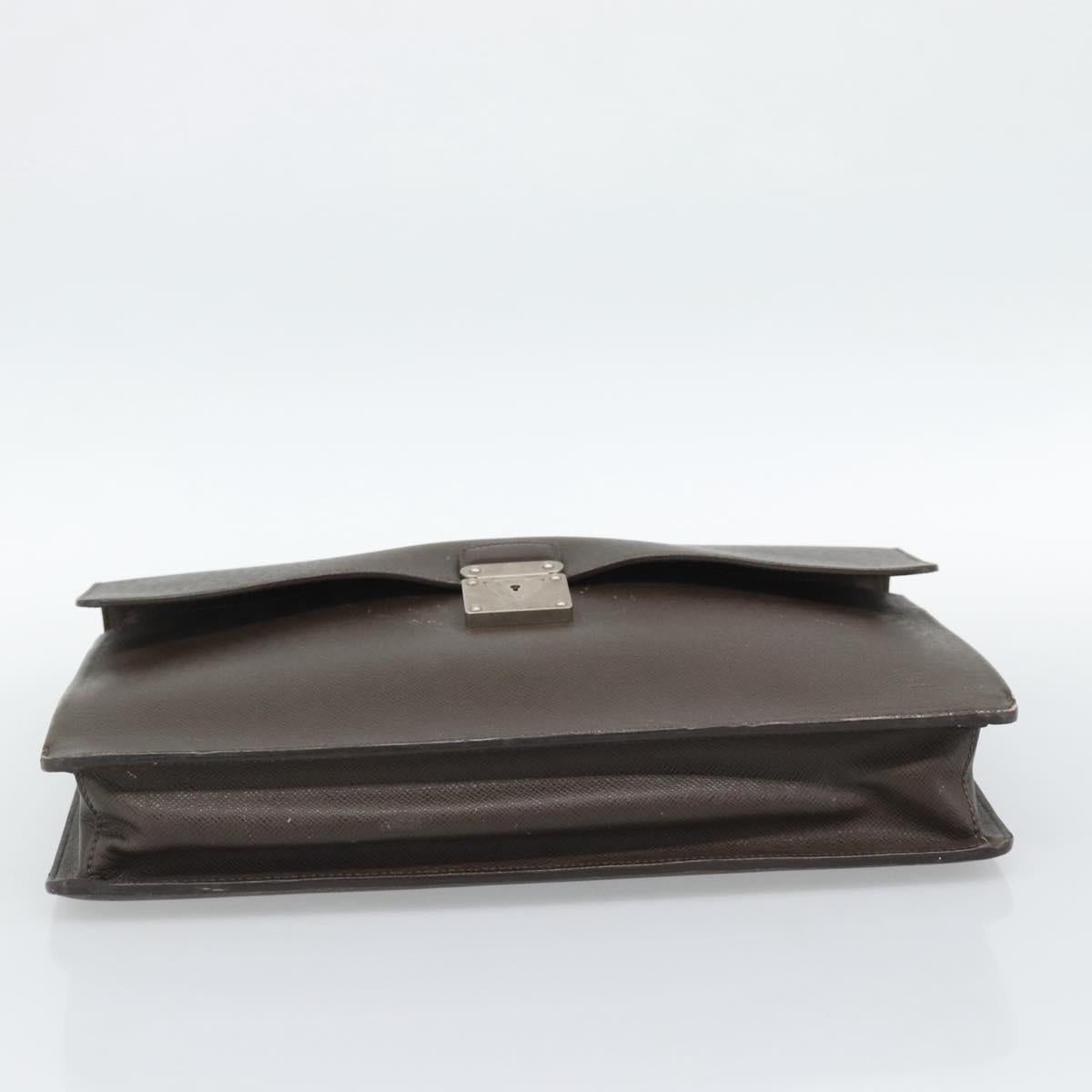 LOUIS VUITTON Taiga Robusto 1 Business Bag Grizzly M31058 LV Auth ka4954