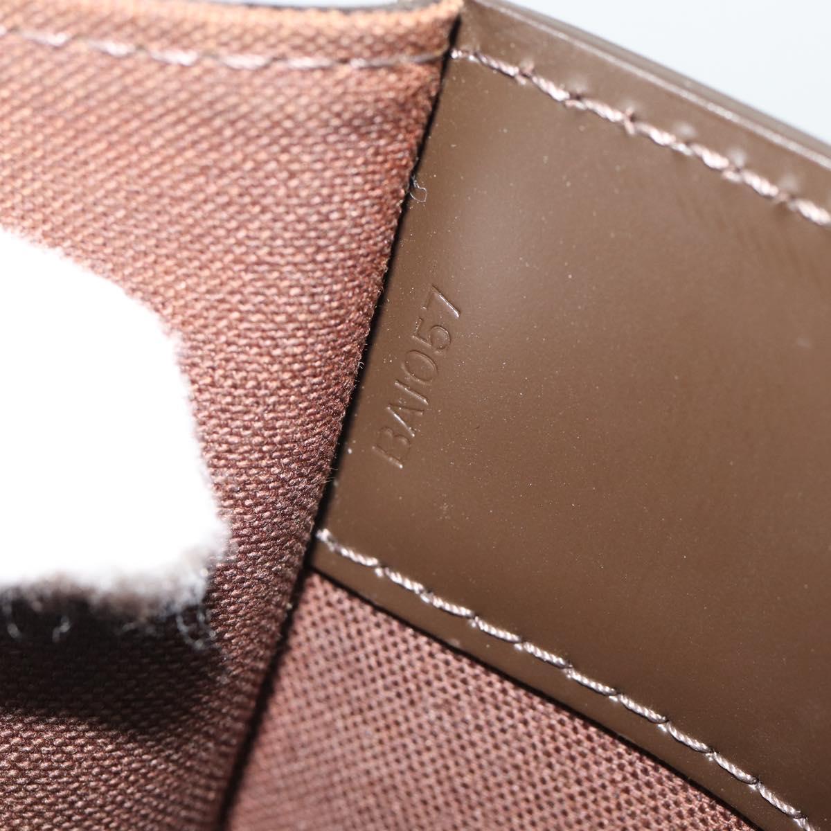 LOUIS VUITTON Taiga Robusto 1 Business Bag Grizzly M31058 LV Auth ka4954