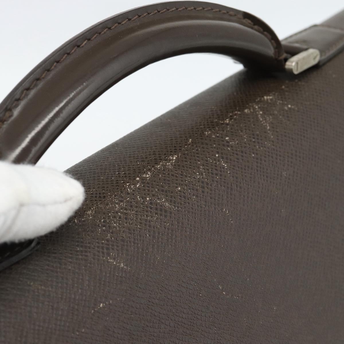 LOUIS VUITTON Taiga Robusto 1 Business Bag Grizzly M31058 LV Auth ka4954