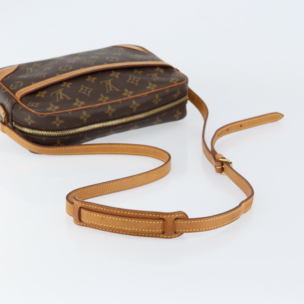LOUIS VUITTON Monogram Trocadero 27 Shoulder Bag M51274 LV Auth ka496