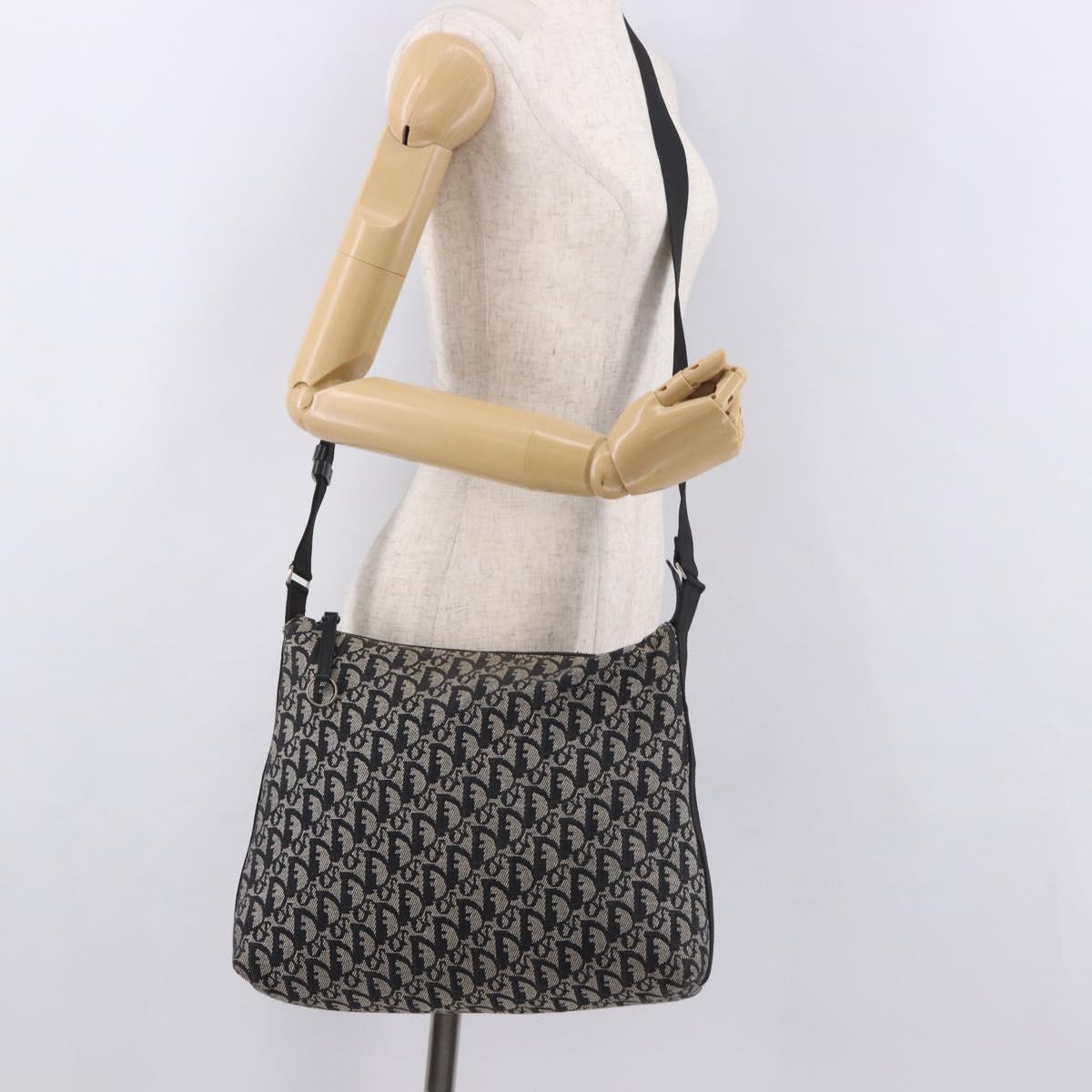 Christian Dior Trotter Canvas Shoulder Bag Navy Silver Auth ka4978