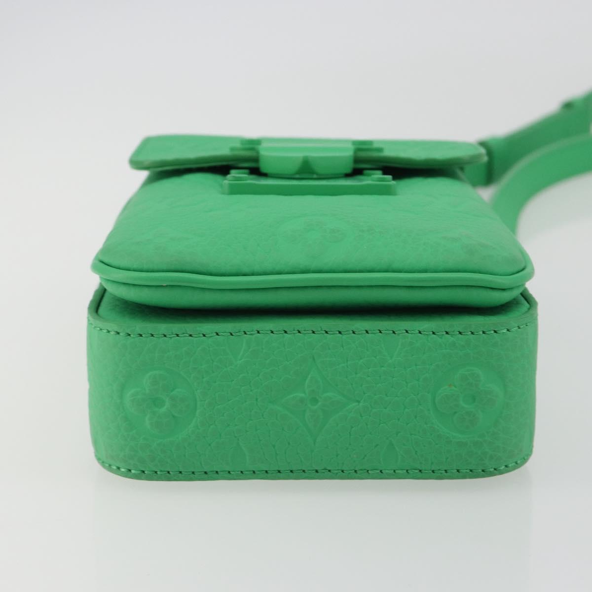 LOUIS VUITTON Lock Vertical Wearable Wallet M81525 Auth ka4987A