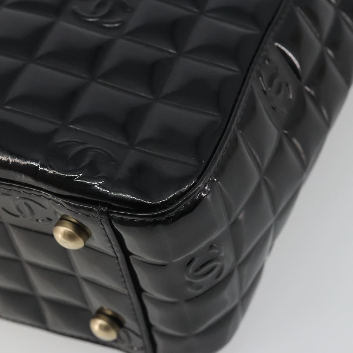 CHANEL Choco Bar Hand Bag Patent leather Black Gold CC Auth ka4990