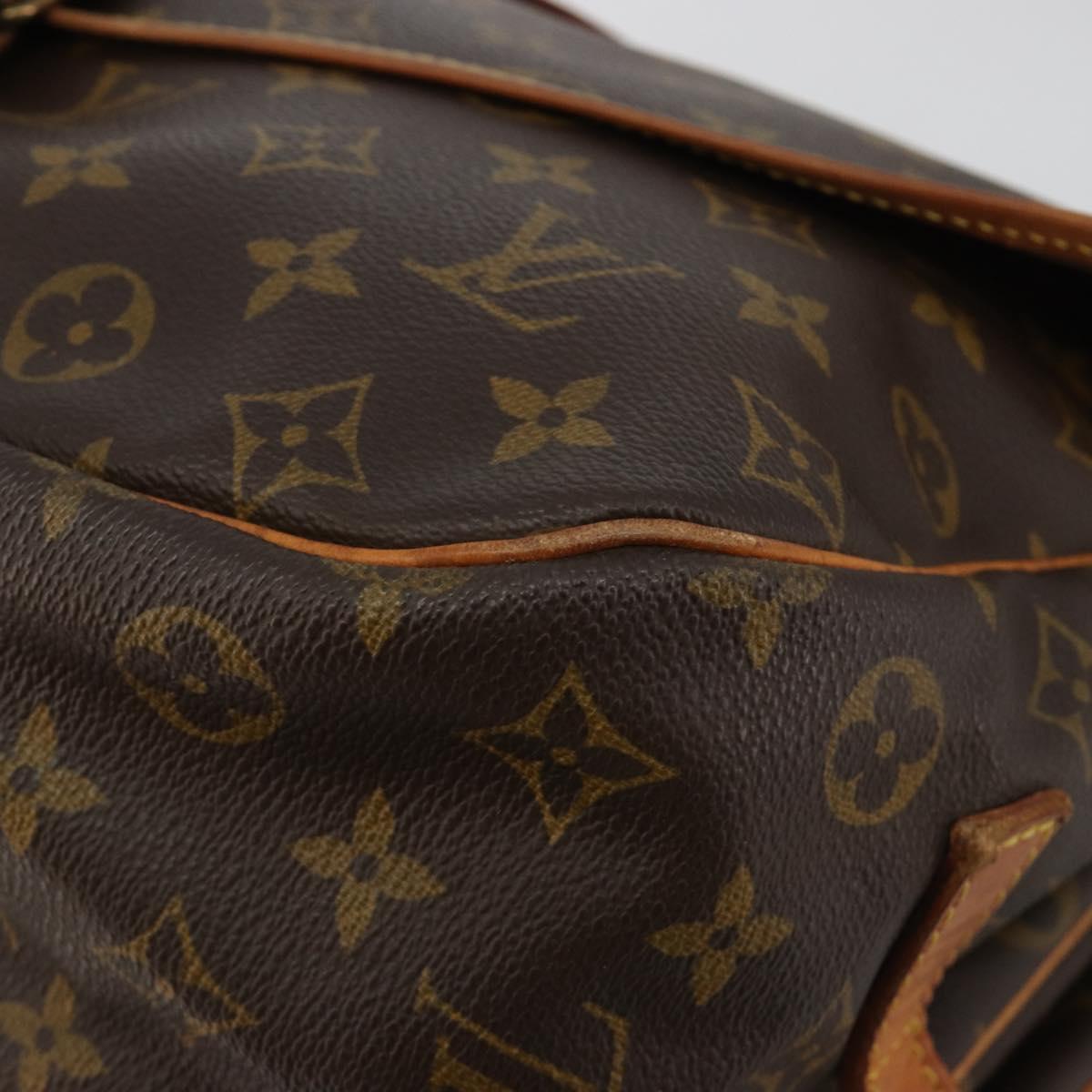 LOUIS VUITTON Monogram Saumur 35 Shoulder Bag M42254 LV Auth ka5008