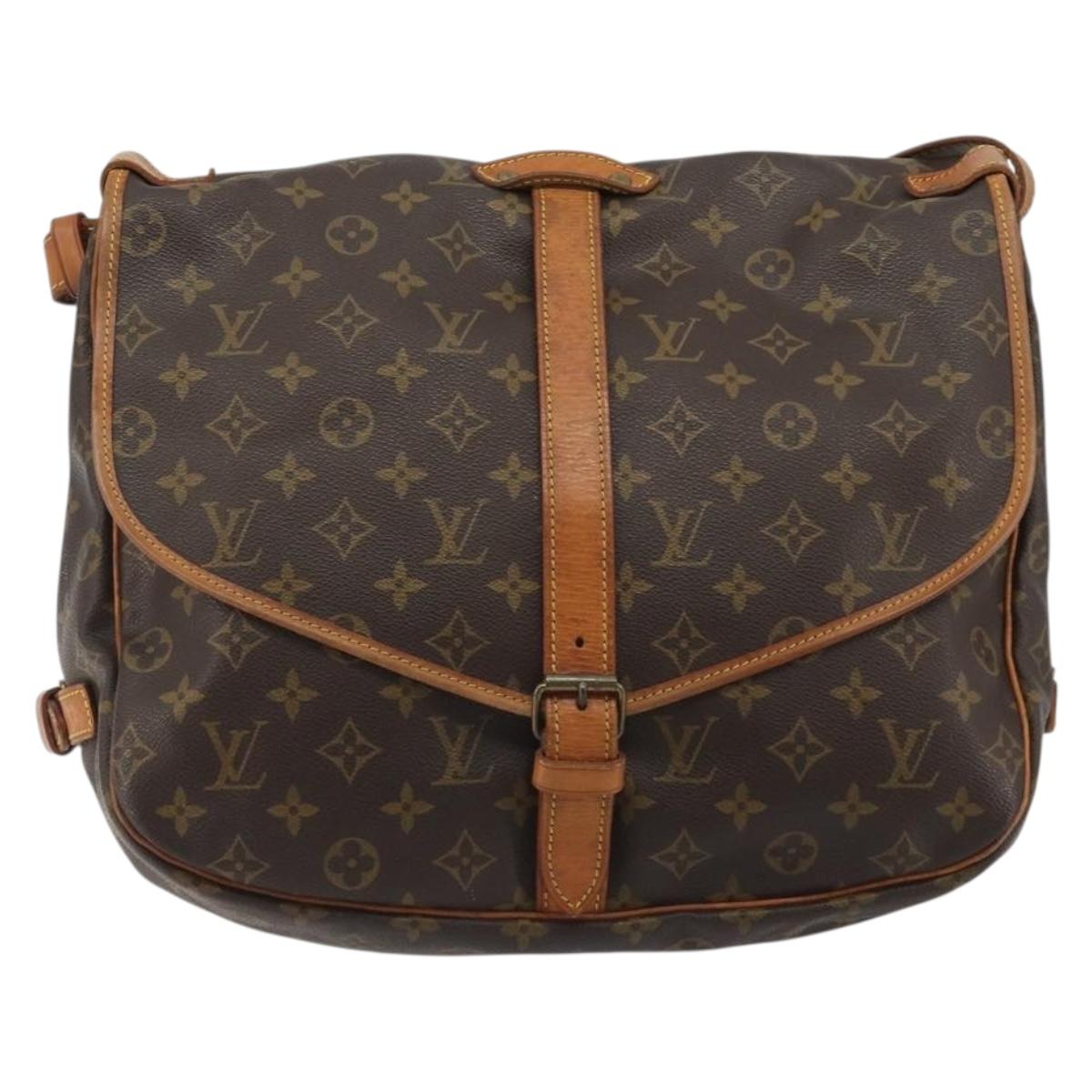 LOUIS VUITTON Monogram Saumur 35 Shoulder Bag M42254 LV Auth ka5008