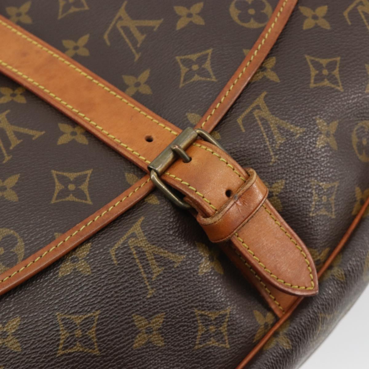 LOUIS VUITTON Monogram Saumur 35 Shoulder Bag M42254 LV Auth ka5008