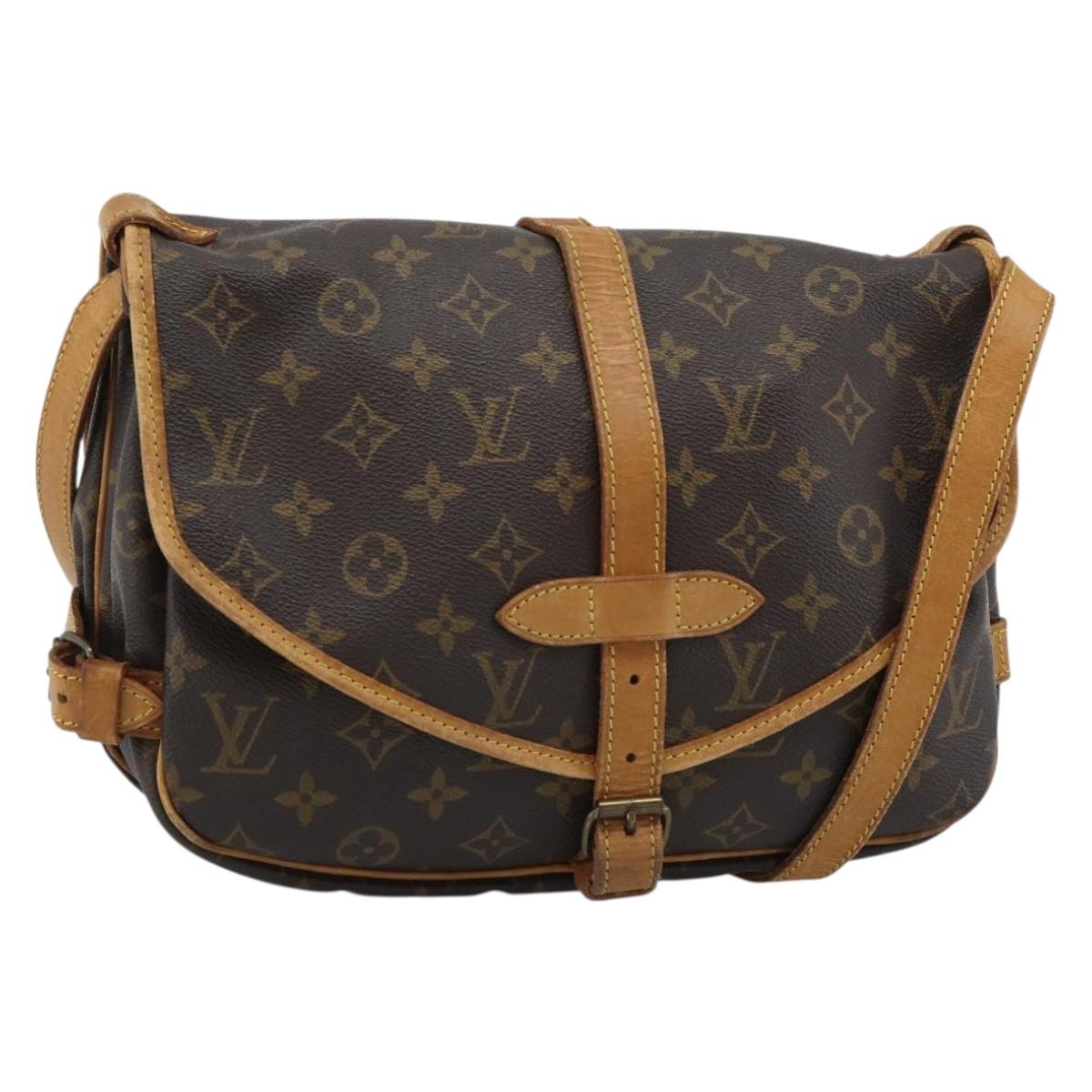 LOUIS VUITTON Monogram Saumur 30 Shoulder Bag M42256 LV Auth ka5094