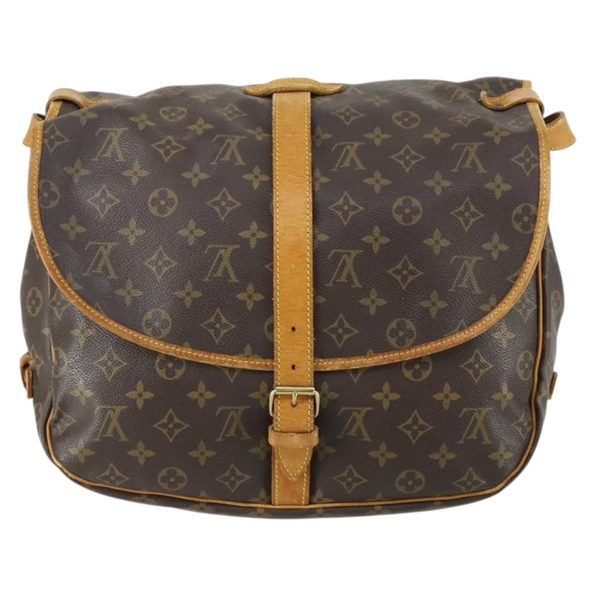 LOUIS VUITTON Monogram Saumur 35 Shoulder Bag M42254 LV Auth ka510