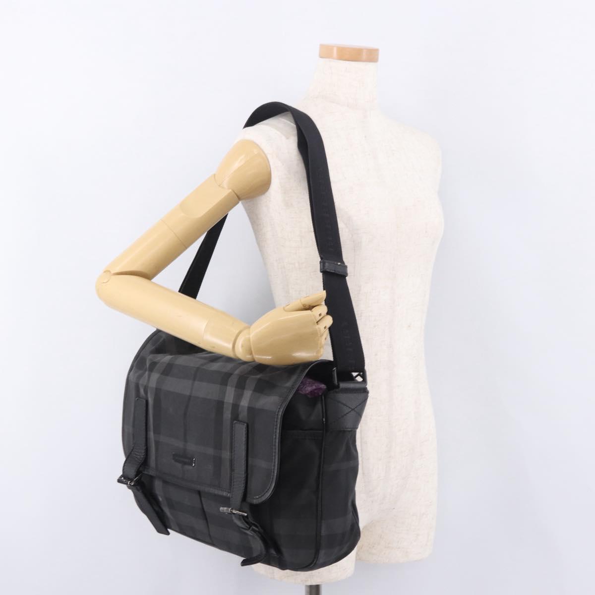 BURBERRY Nova Check Shoulder Bag Black Auth ka5113