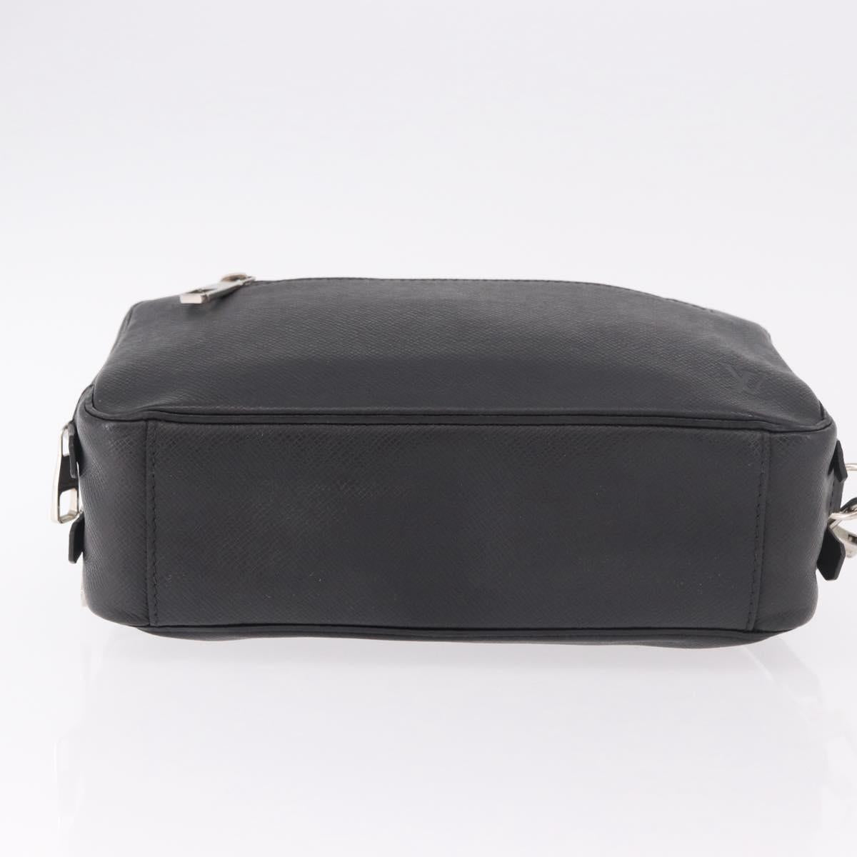LOUIS VUITTON Taiga Neo pavel Clutch Bag Ardoise M32684 LV Auth ka5148