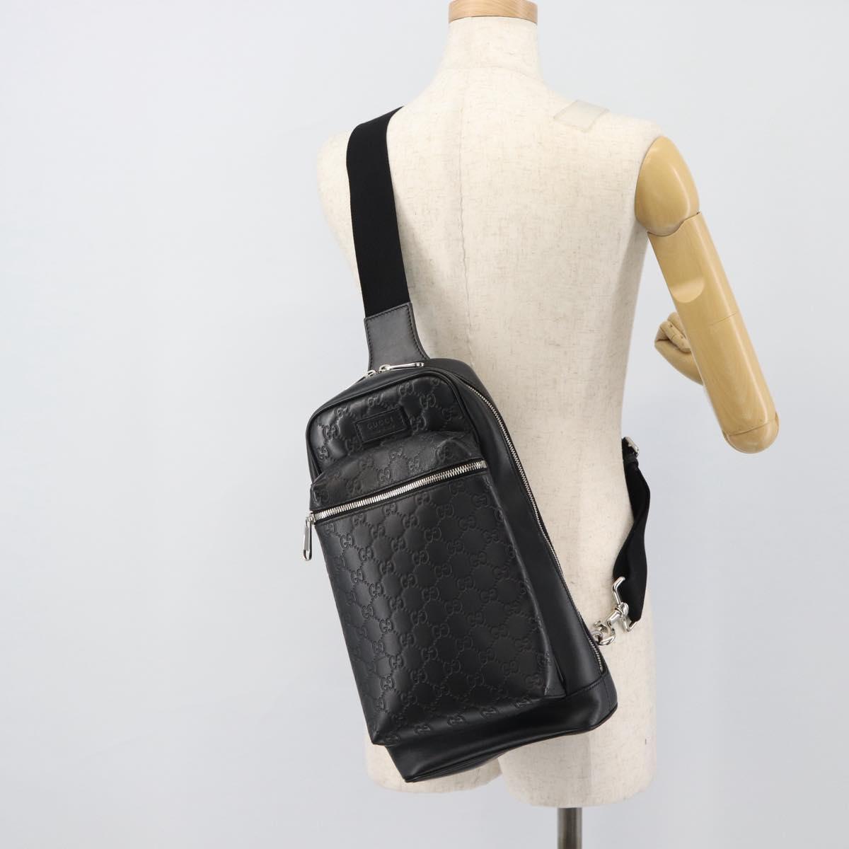 GUCCI GuccissimaGG Japan Limited Body Bag Leather Black 450970 Auth ka5160A