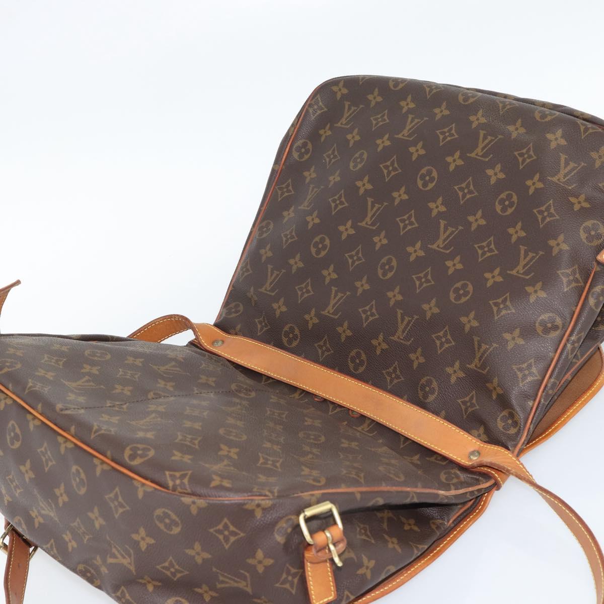 LOUIS VUITTON Monogram Saumur 35 Shoulder Bag M42254 LV Auth ka5161