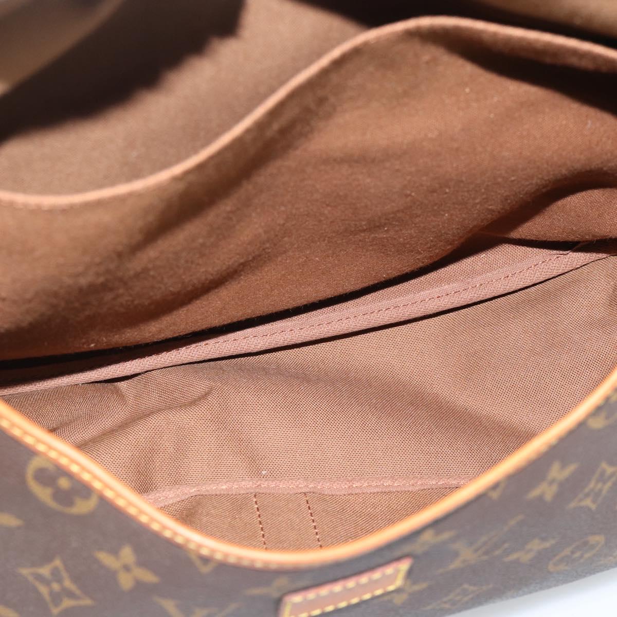 LOUIS VUITTON Monogram Saumur 35 Shoulder Bag M42254 LV Auth ka5161
