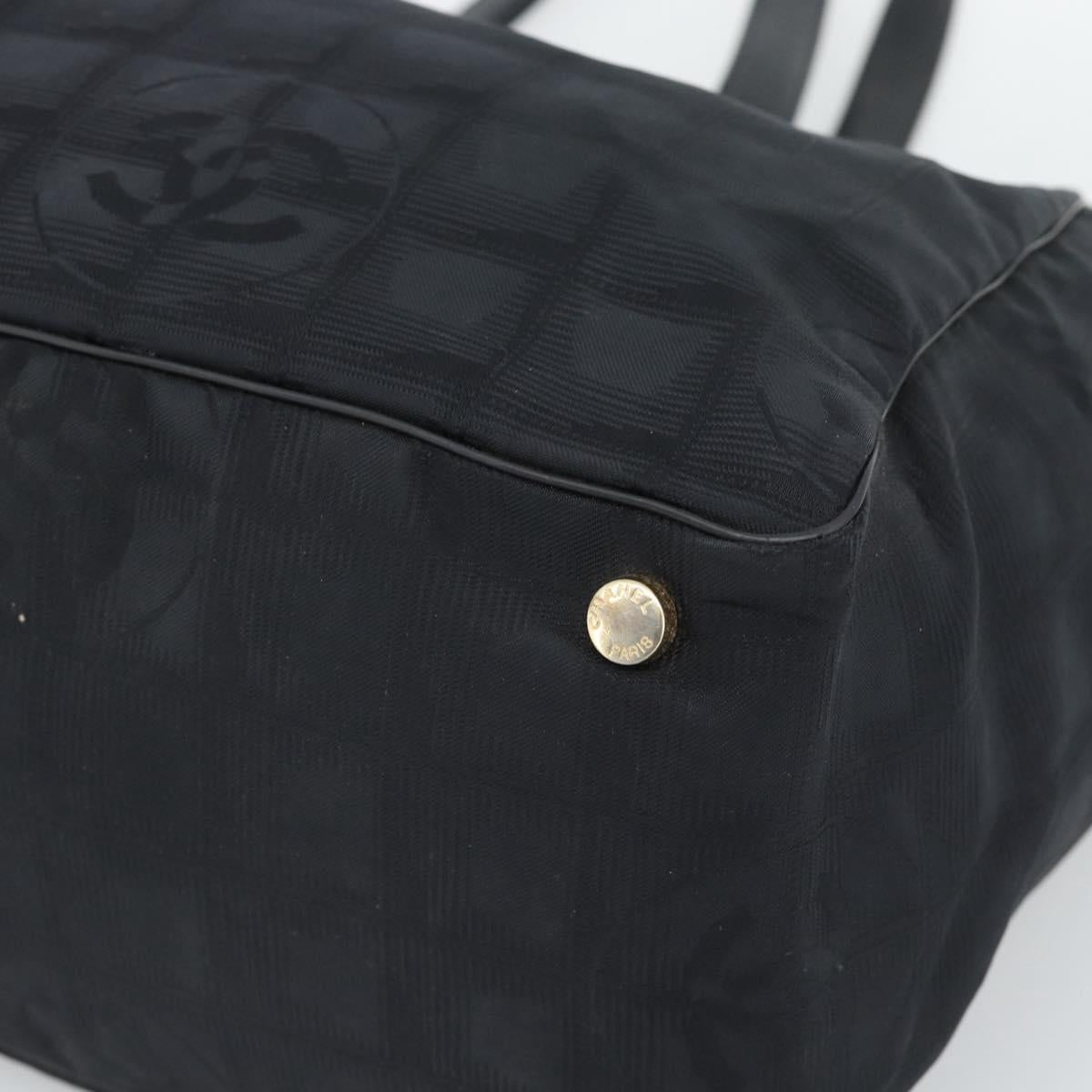 CHANEL New Travel Line Tote Bag Nylon Black CC Auth ka5162