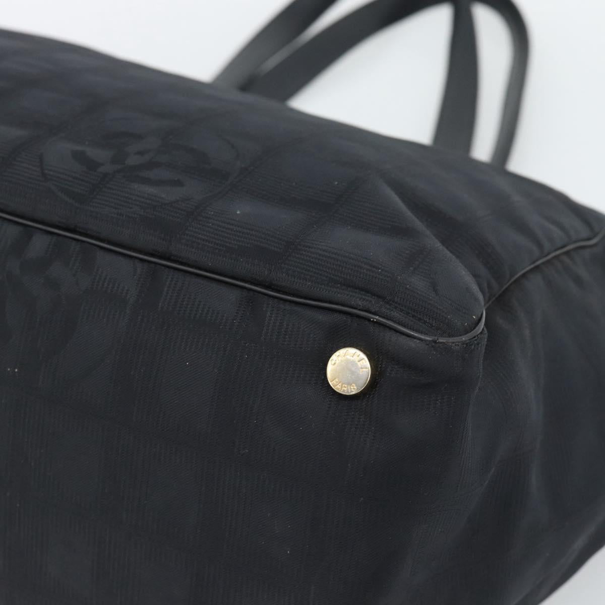 CHANEL New Travel Line Tote Bag Nylon Black CC Auth ka5162
