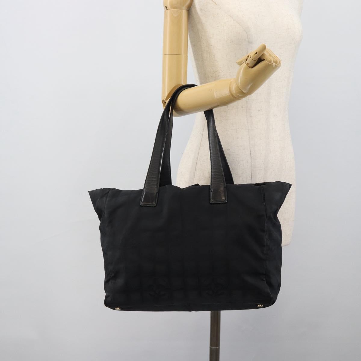 CHANEL New Travel Line Tote Bag Nylon Black CC Auth ka5162