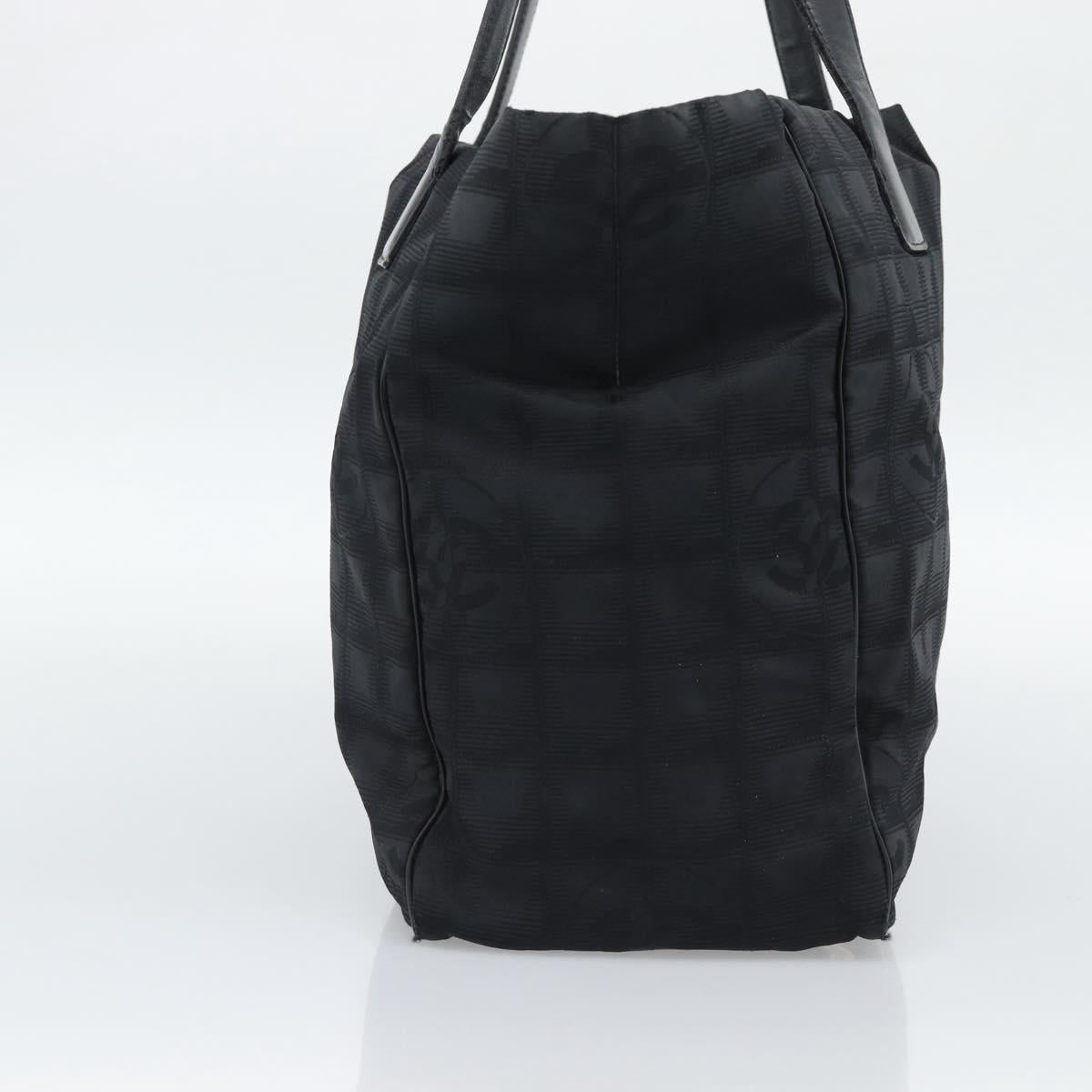 CHANEL New Travel Line Tote Bag Nylon Black CC Auth ka5162