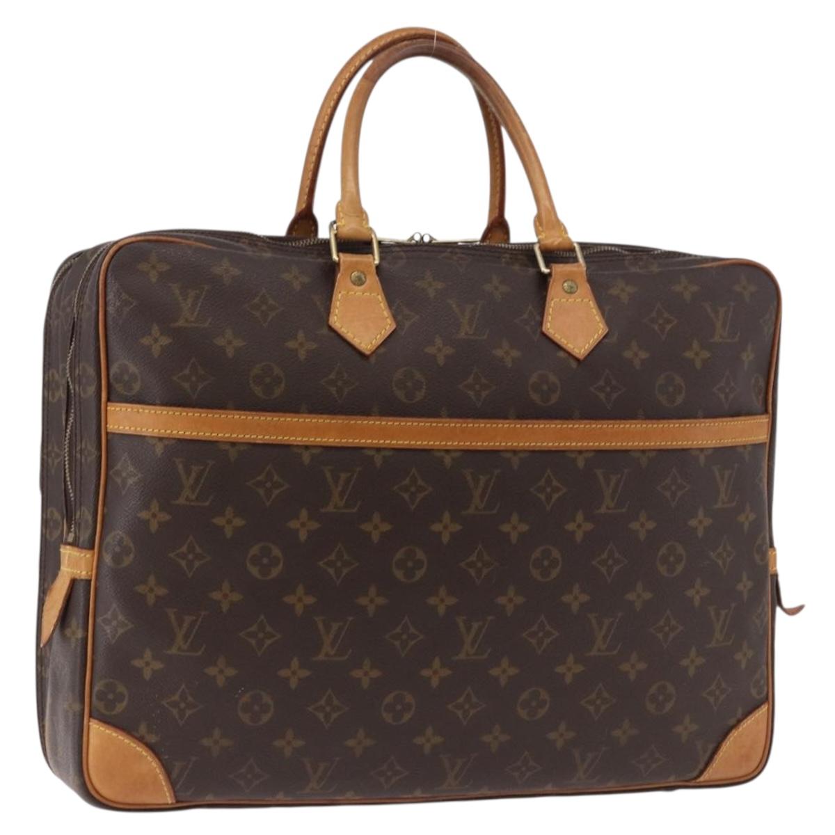 LOUIS VUITTON Monogram Porte Documents Voyage 2 Compartments M53362 Auth ka5237