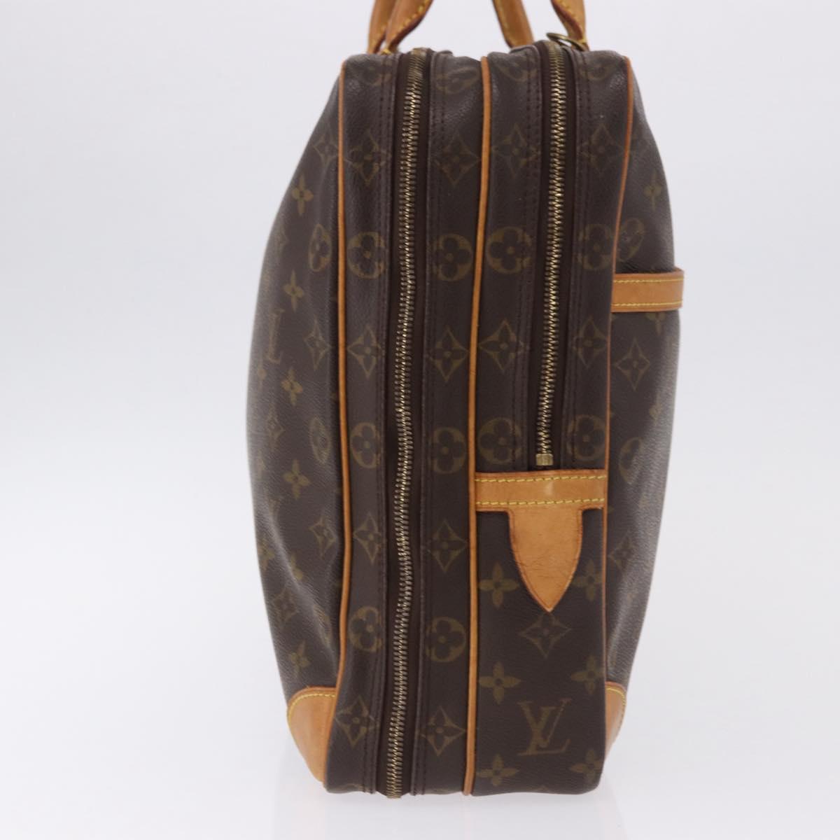 LOUIS VUITTON Monogram Porte Documents Voyage 2 Compartments M53362 Auth ka5237
