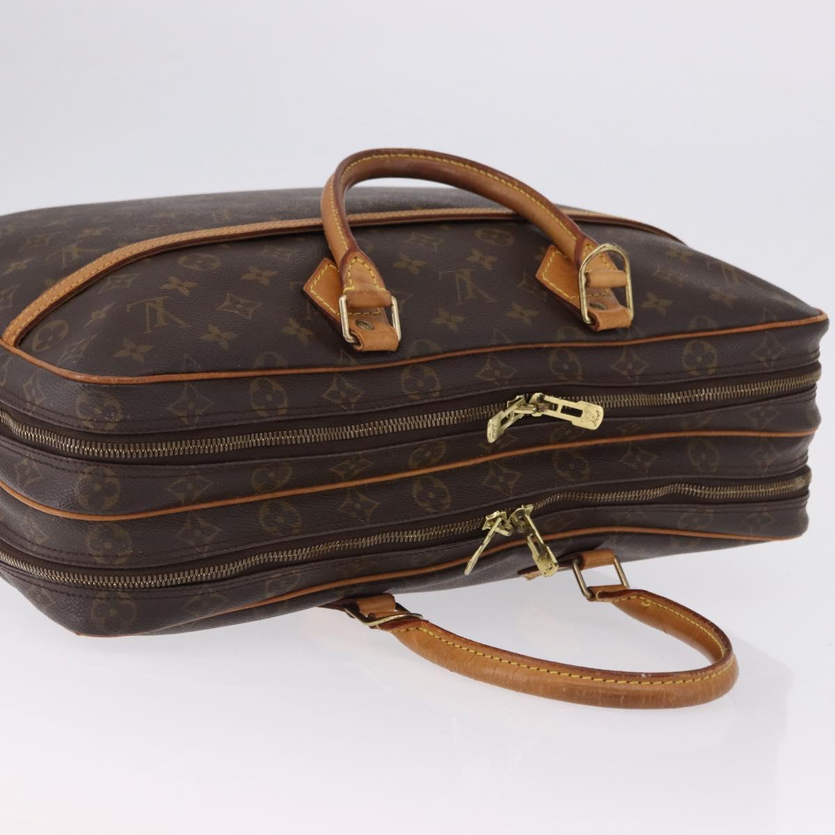 LOUIS VUITTON Monogram Porte Documents Voyage 2 Compartments M53362 Auth ka5237