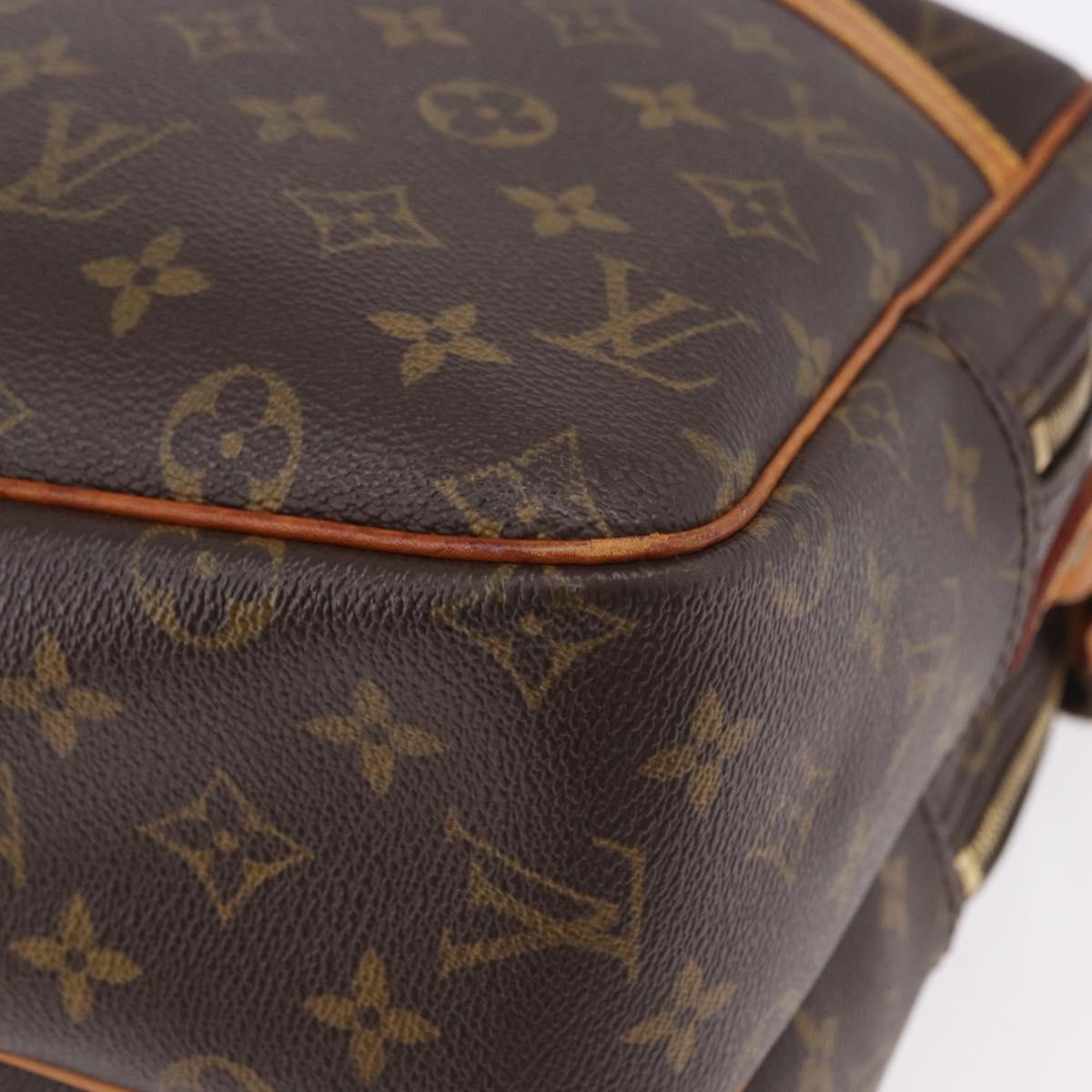 LOUIS VUITTON Monogram Reporter GM Shoulder Bag M45252 LV Auth ka5238