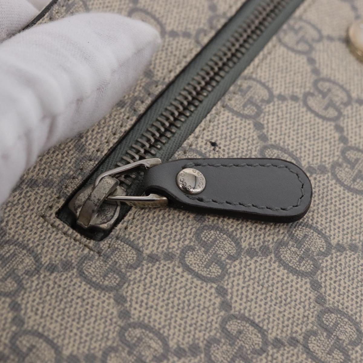 GUCCI GG Supreme Waist bag PVC White Silver 353435 Auth ka5268A