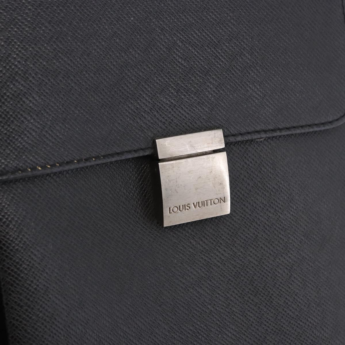 LOUIS VUITTON Taiga Serviette Kazan Business Bag Epicea M30804 LV Auth ka5277