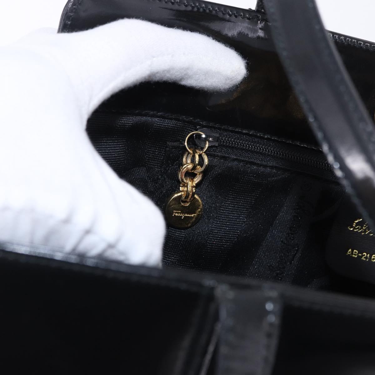 Salvatore Ferragamo Gancini Tote Bag Patent leather Black Gold Auth ka5291A