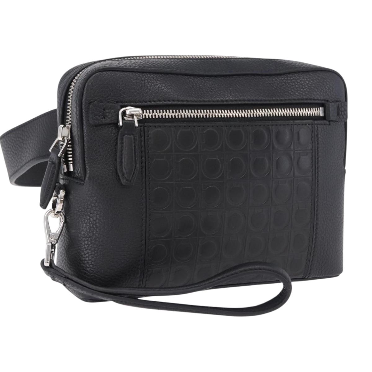 Salvatore Ferragamo Gancini Waist bag Leather Black Silver Auth ka5295A