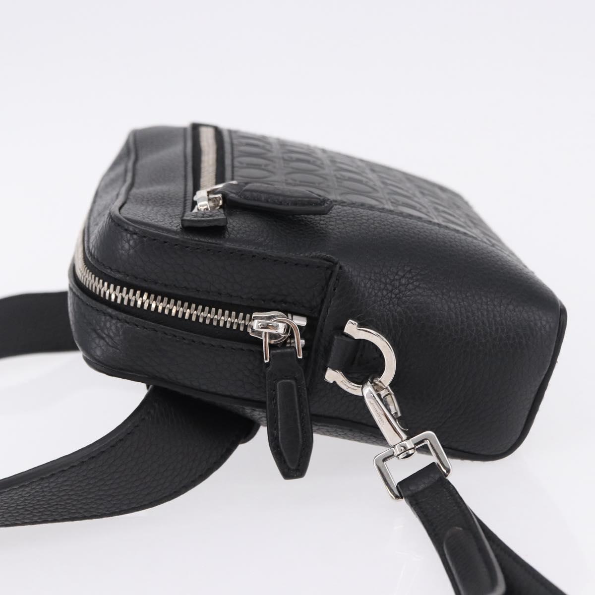 Salvatore Ferragamo Gancini Waist bag Leather Black Silver Auth ka5295A
