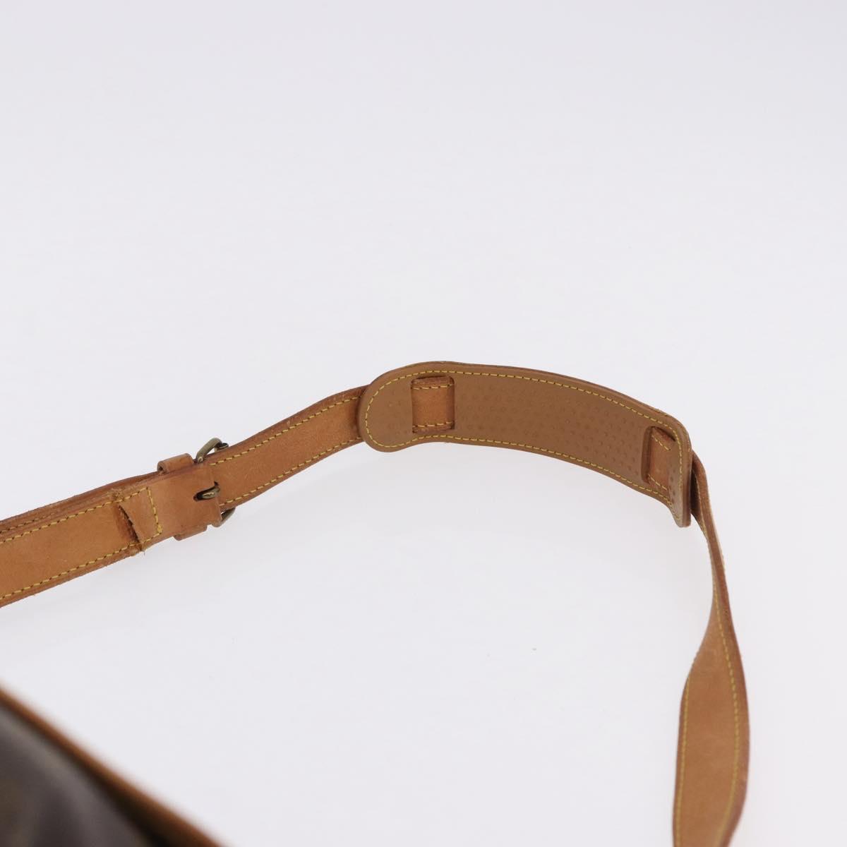 LOUIS VUITTON Monogram Saumur 35 Shoulder Bag M42254 LV Auth ka5302