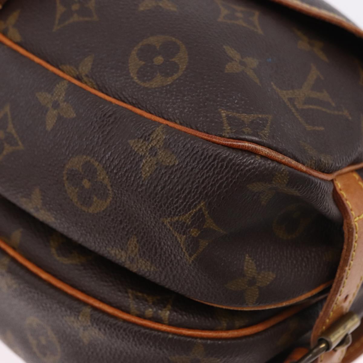 LOUIS VUITTON Monogram Saumur 30 Shoulder Bag M42256 LV Auth ka5313