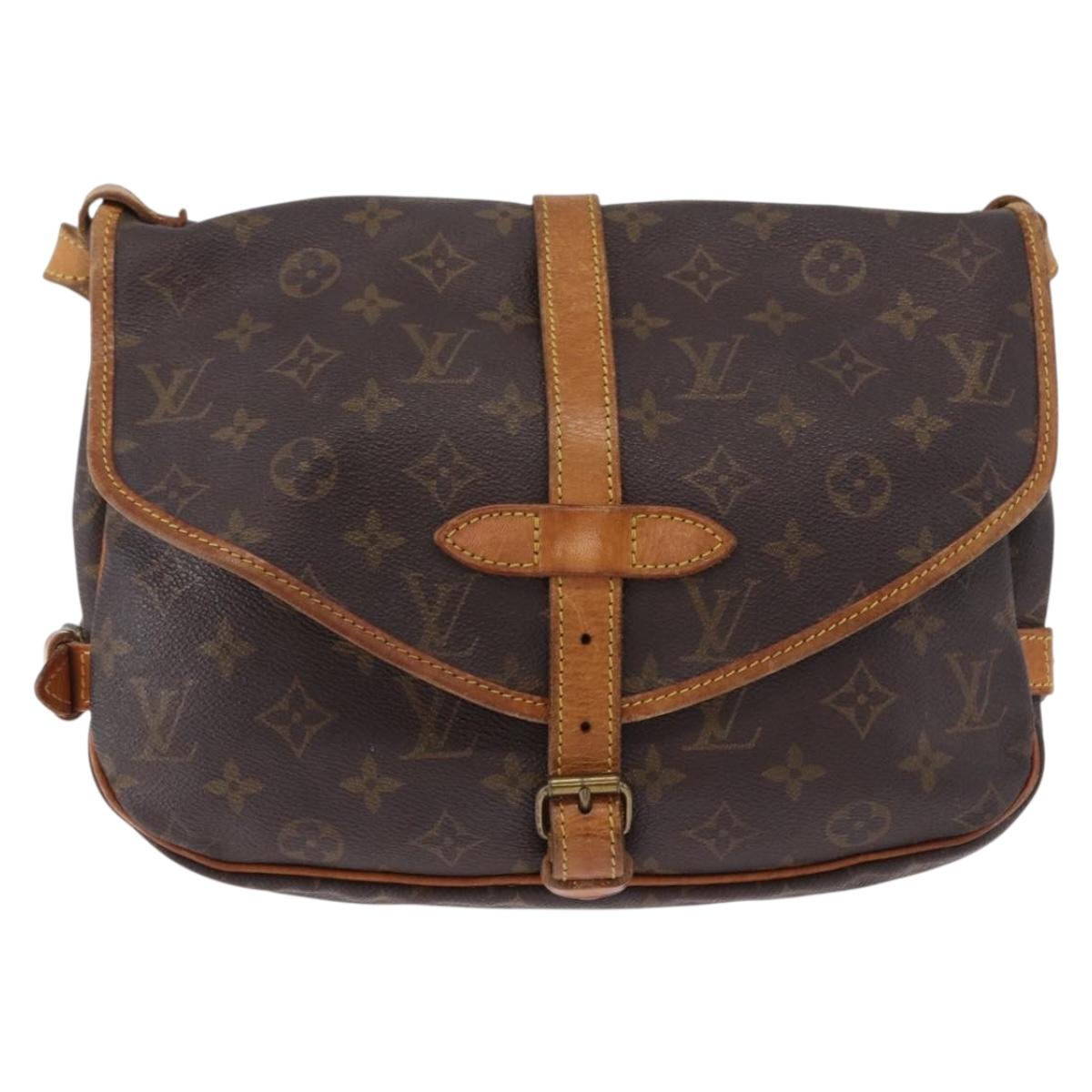 LOUIS VUITTON Monogram Saumur 30 Shoulder Bag M42256 LV Auth ka5313