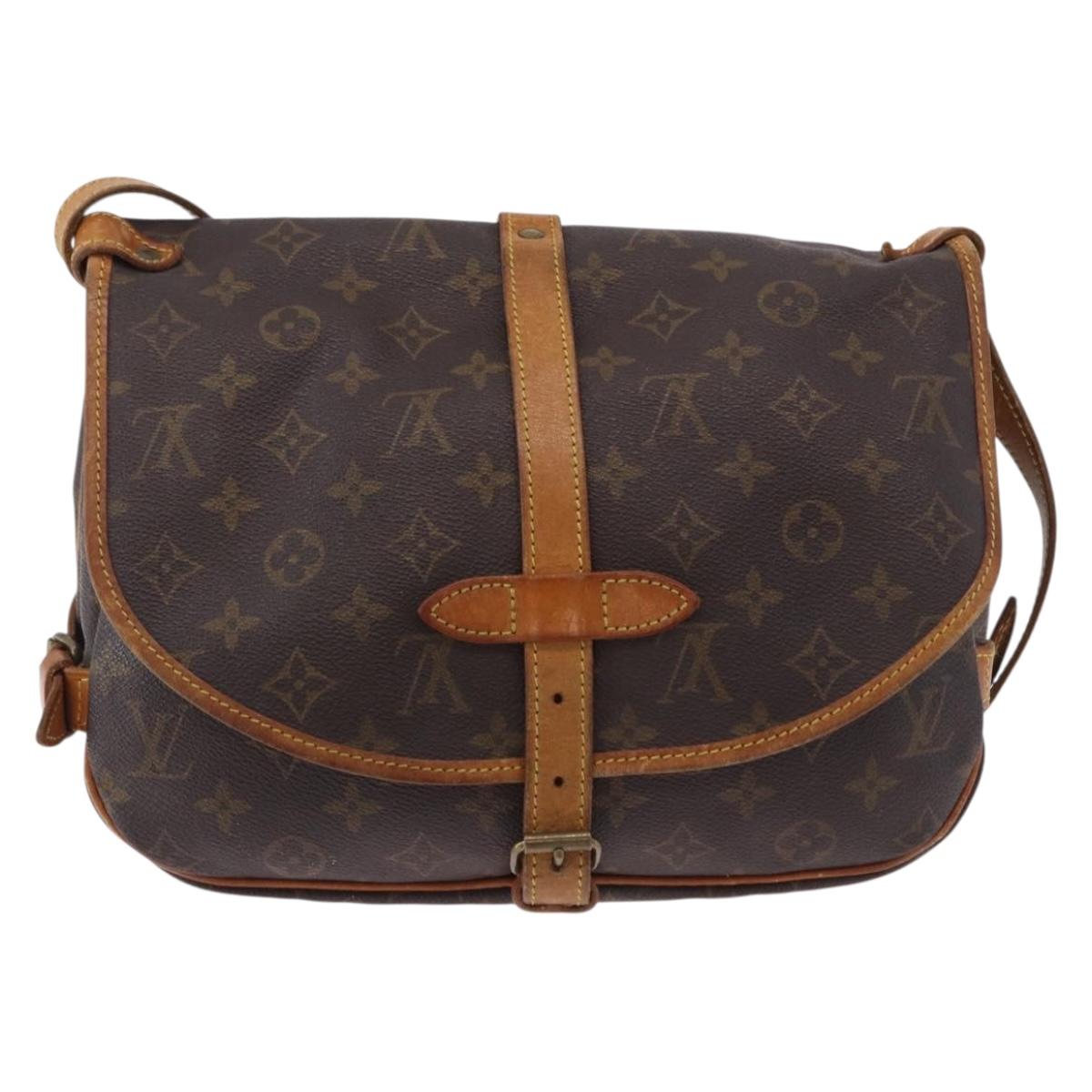 LOUIS VUITTON Monogram Saumur 30 Shoulder Bag M42256 LV Auth ka5313