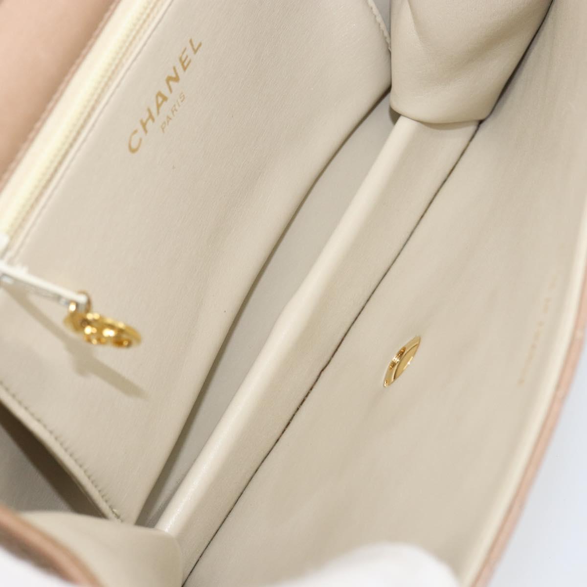 CHANEL Matelasse Chain Shoulder Bag Lamb Skin Beige Gold CC Auth ka539