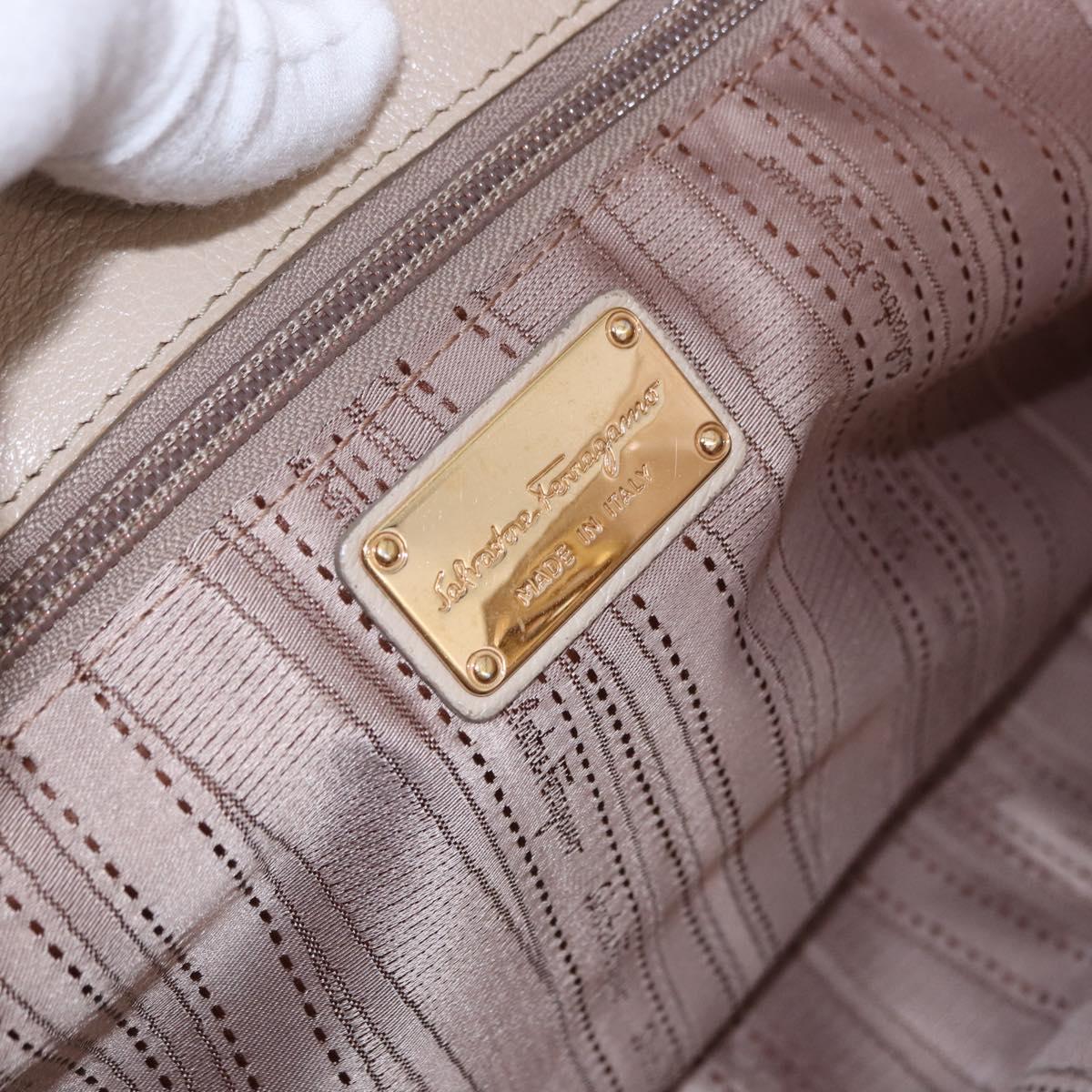 Salvatore Ferragamo Gancini Hand Bag Leather Beige Gold Tone Auth ka5439