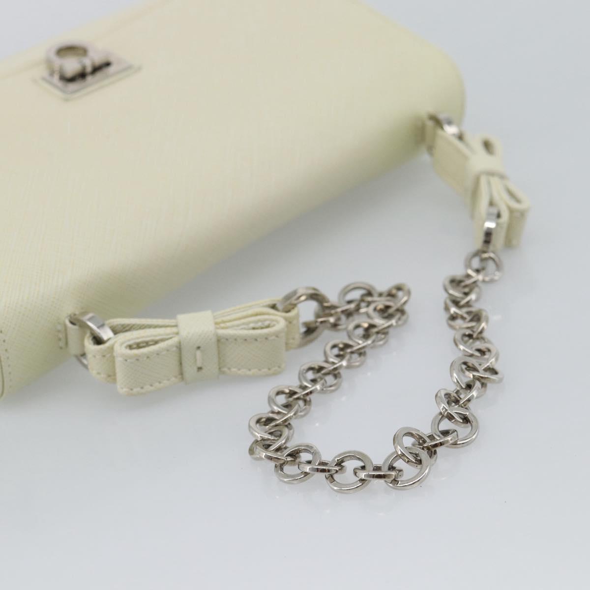 Salvatore Ferragamo Gancini Chain Shoulder Bag Leather Ivory Silver Auth ka5446V