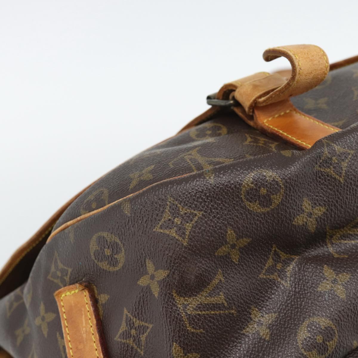 LOUIS VUITTON Monogram Saumur 43 Shoulder Bag M42252 LV Auth ka5471