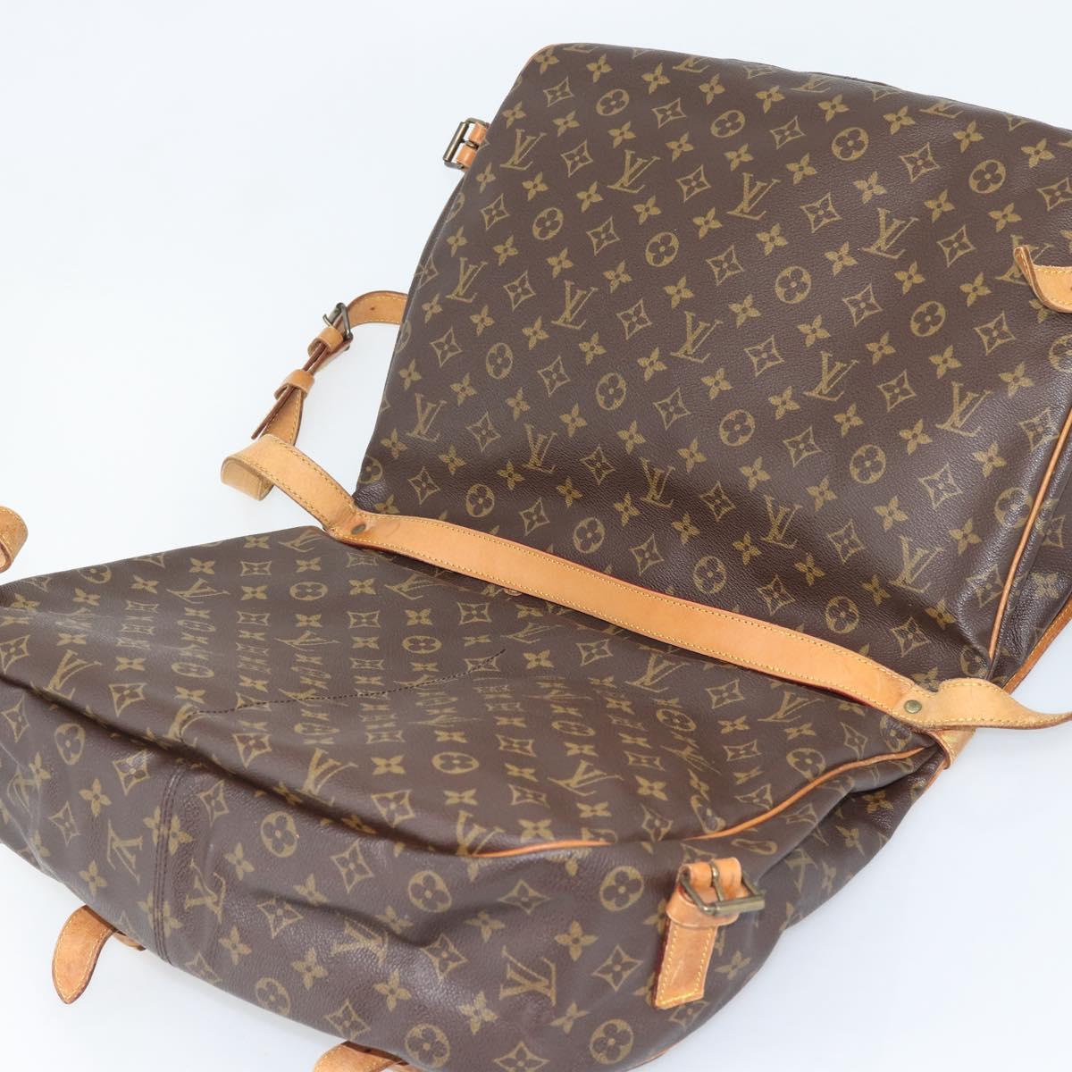LOUIS VUITTON Monogram Saumur 43 Shoulder Bag M42252 LV Auth ka5471