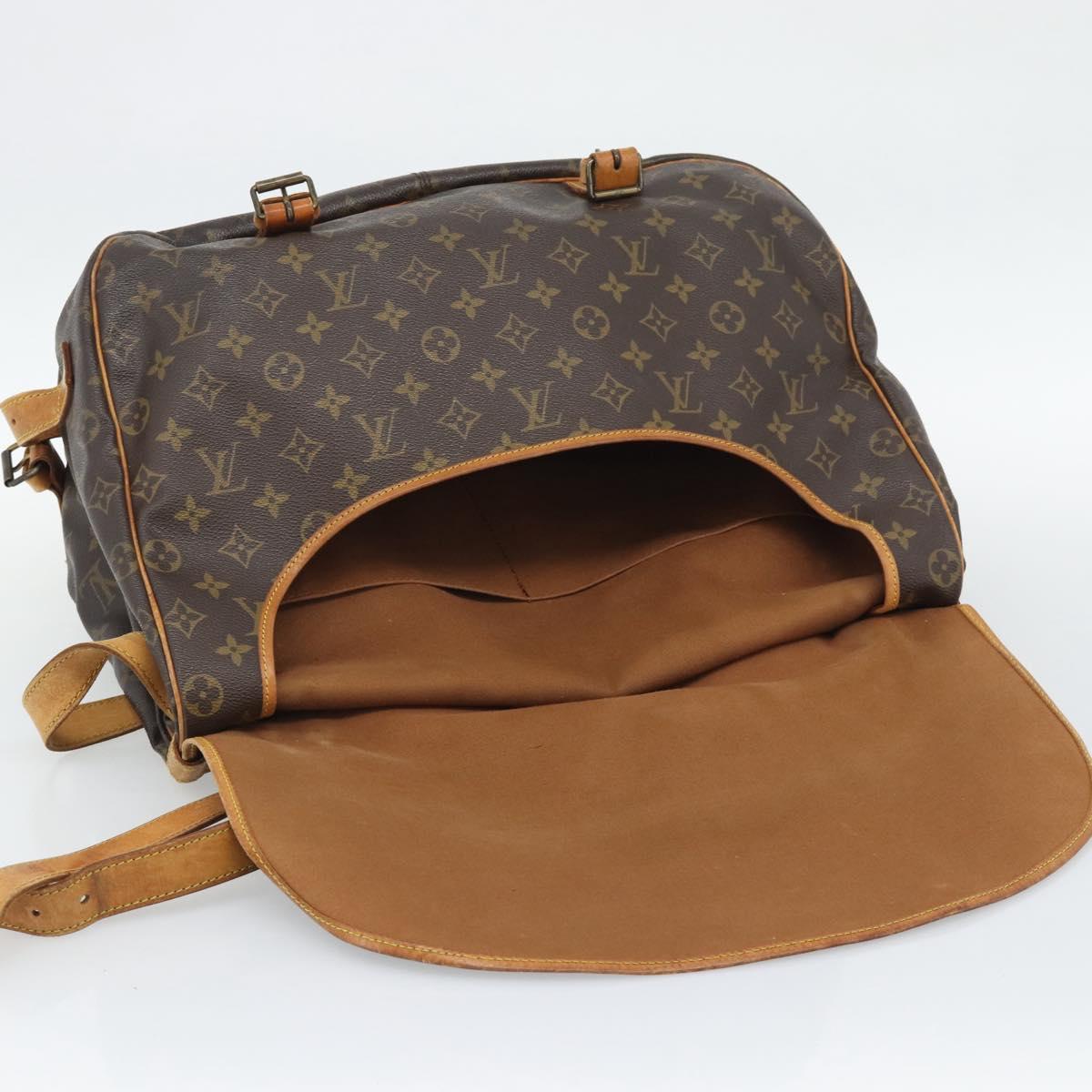 LOUIS VUITTON Monogram Saumur 43 Shoulder Bag M42252 LV Auth ka5471
