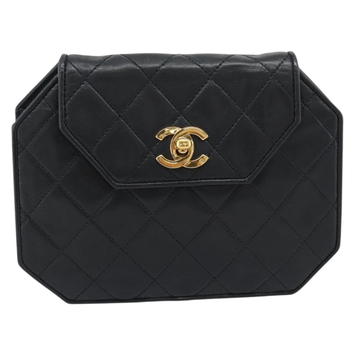 CHANEL Matelasse Chain Shoulder Bag Lamb Skin Black Gold Tone CC Auth ka5472V