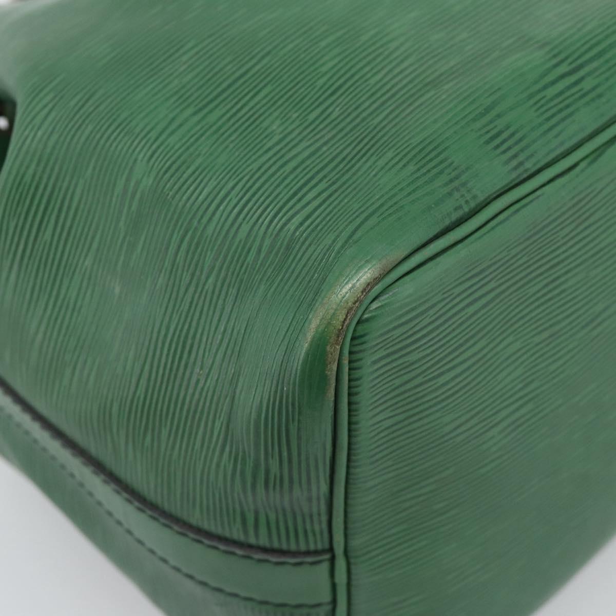 LOUIS VUITTON Epi Petit Noe Shoulder Bag Green M44104 LV Auth ka5509