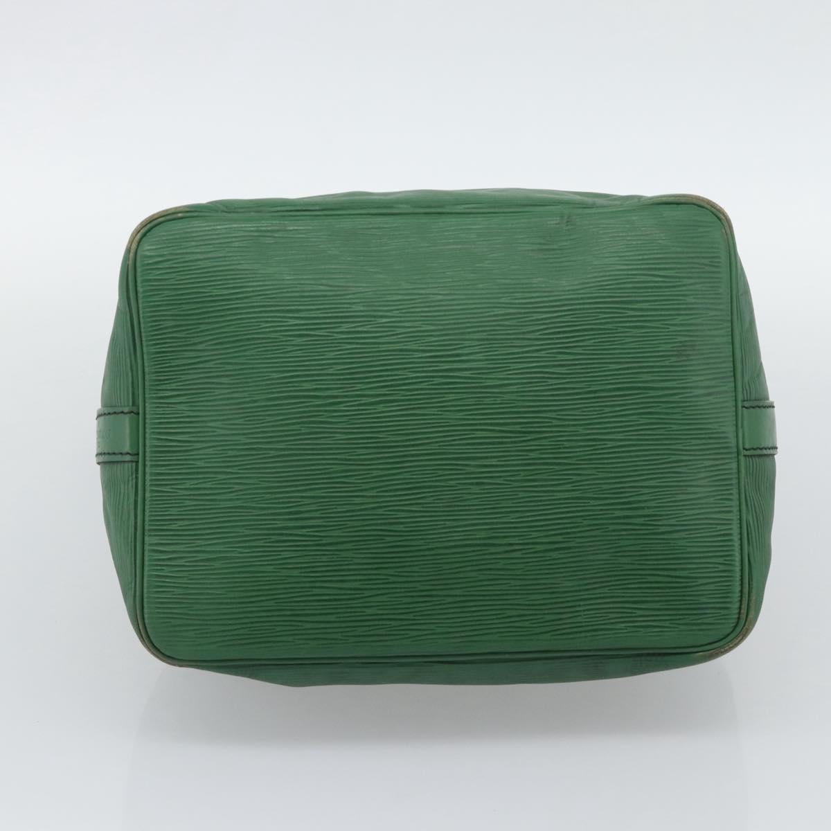 LOUIS VUITTON Epi Petit Noe Shoulder Bag Green M44104 LV Auth ka5509